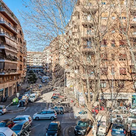 Apartamento Angelo Emo 69 Roma
