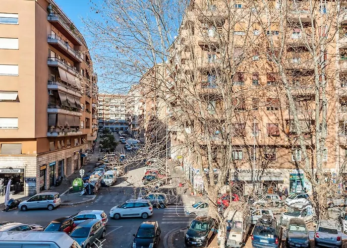 アパート Angelo Emo 69 ローマ